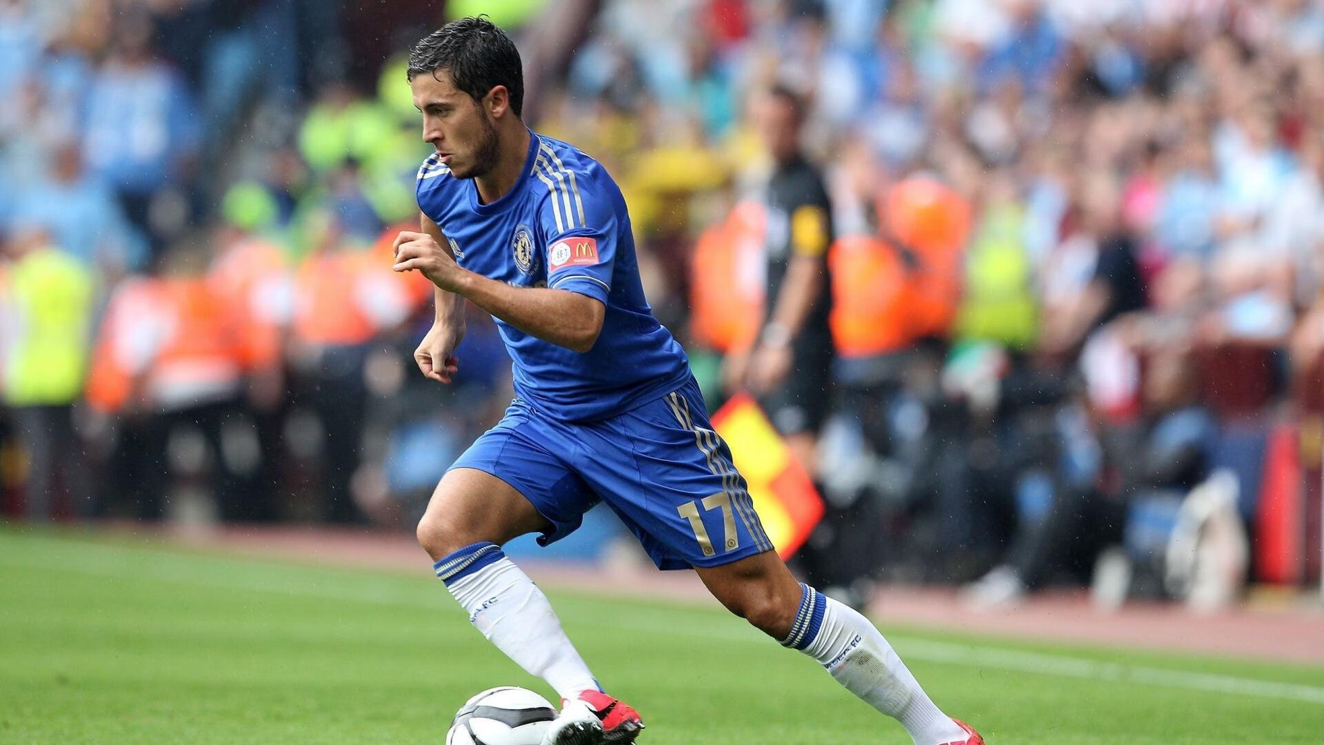 米切尔表示保持节奏是球队最大挑战，米切尔动作